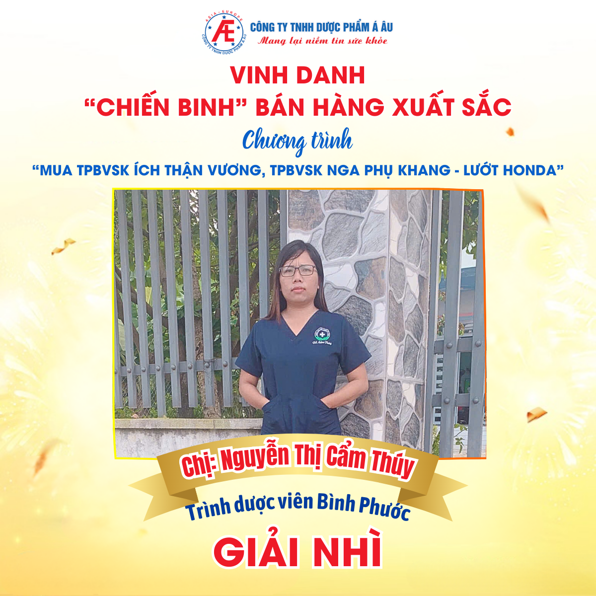 Thúy.png